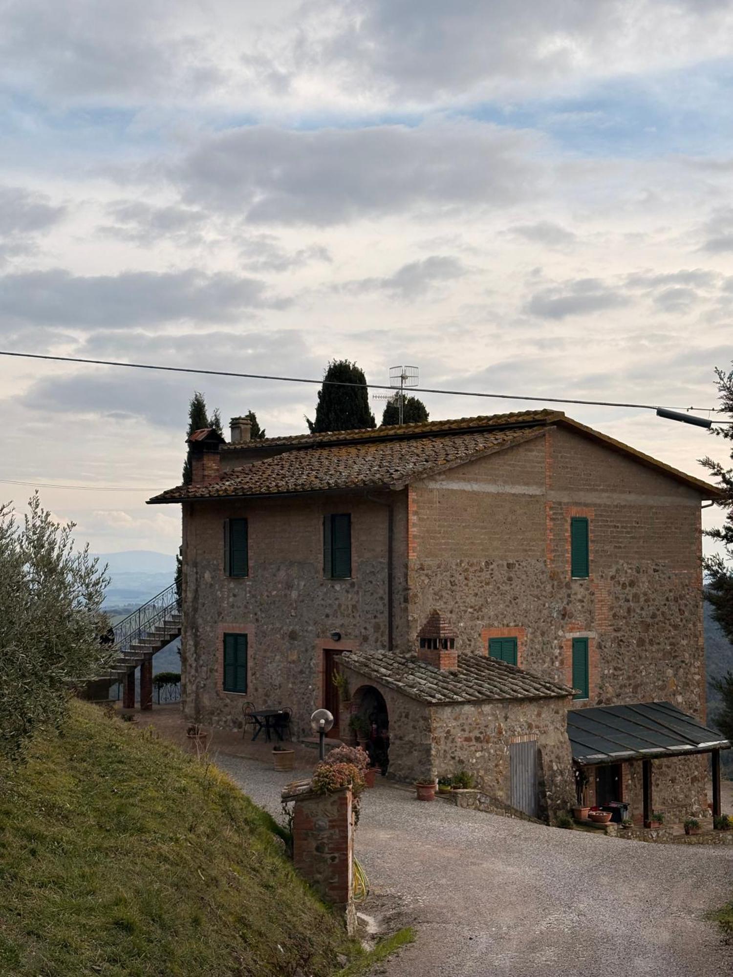 Casa Guaitoli Villa Bagni Di Petriolo Bagian luar foto