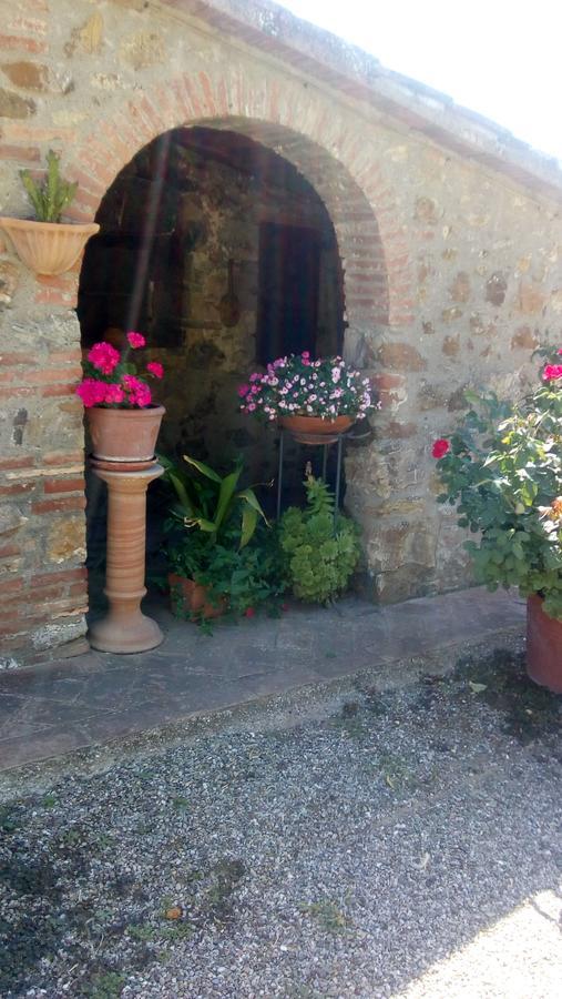 Casa Guaitoli Villa Bagni Di Petriolo Bagian luar foto