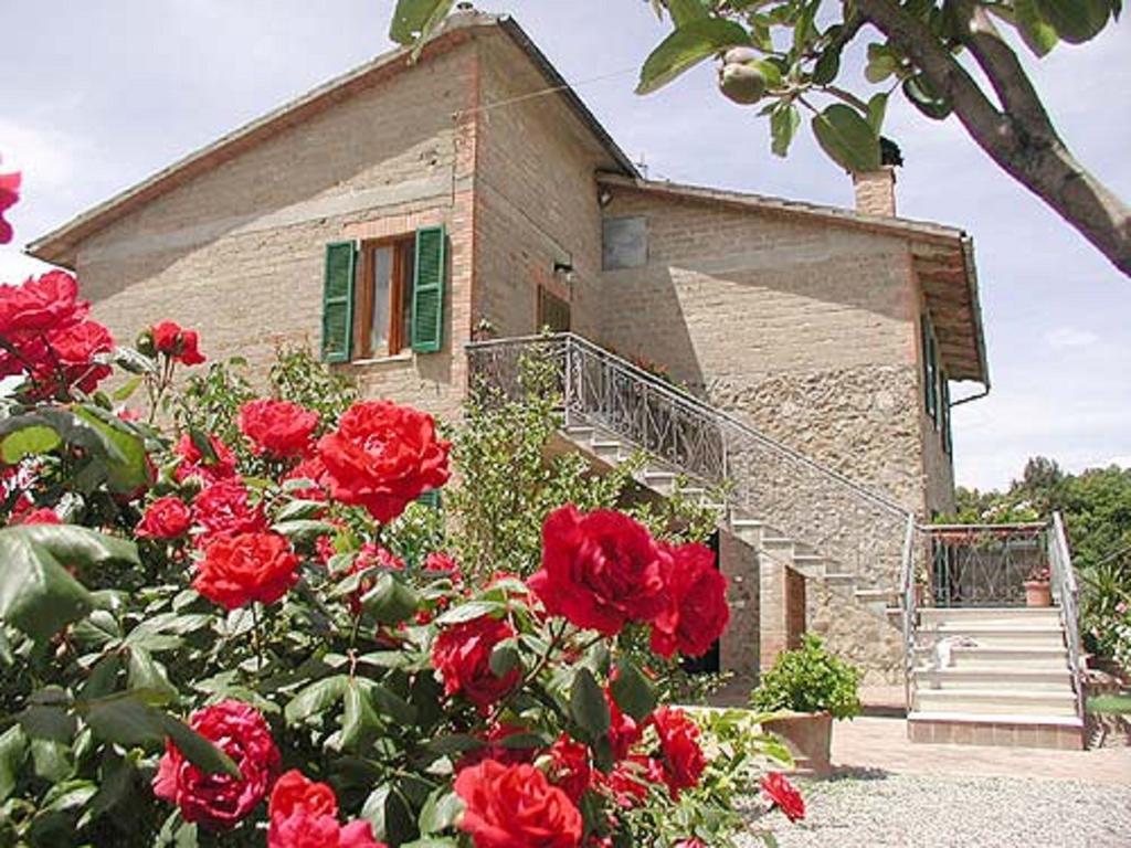 Casa Guaitoli Villa Bagni Di Petriolo Bagian luar foto