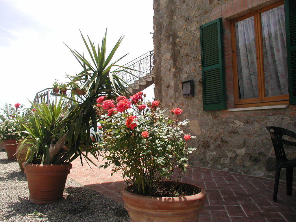 Casa Guaitoli Villa Bagni Di Petriolo Ruang foto
